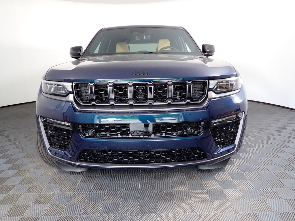 New 2026 Jeep Grand Cherokee Summit w/ Obsidian Package AWD/4WD image 11