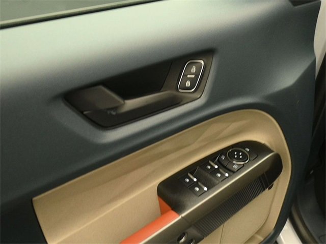 New 2025 Ford Maverick Lariat w/ 4K Tow Package image 13