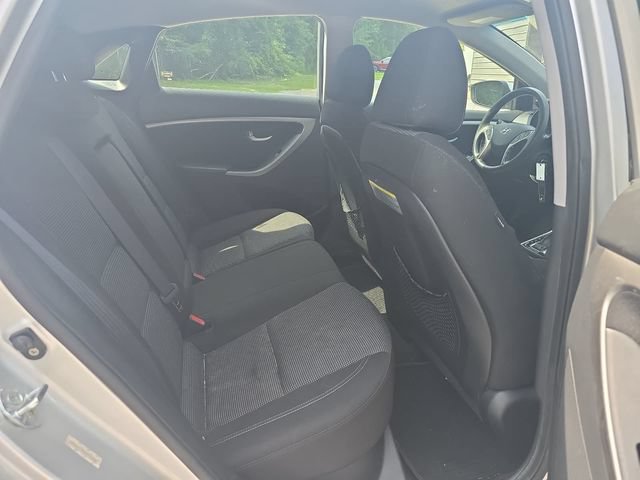 Used 2013 Hyundai Elantra GT FWD image 25
