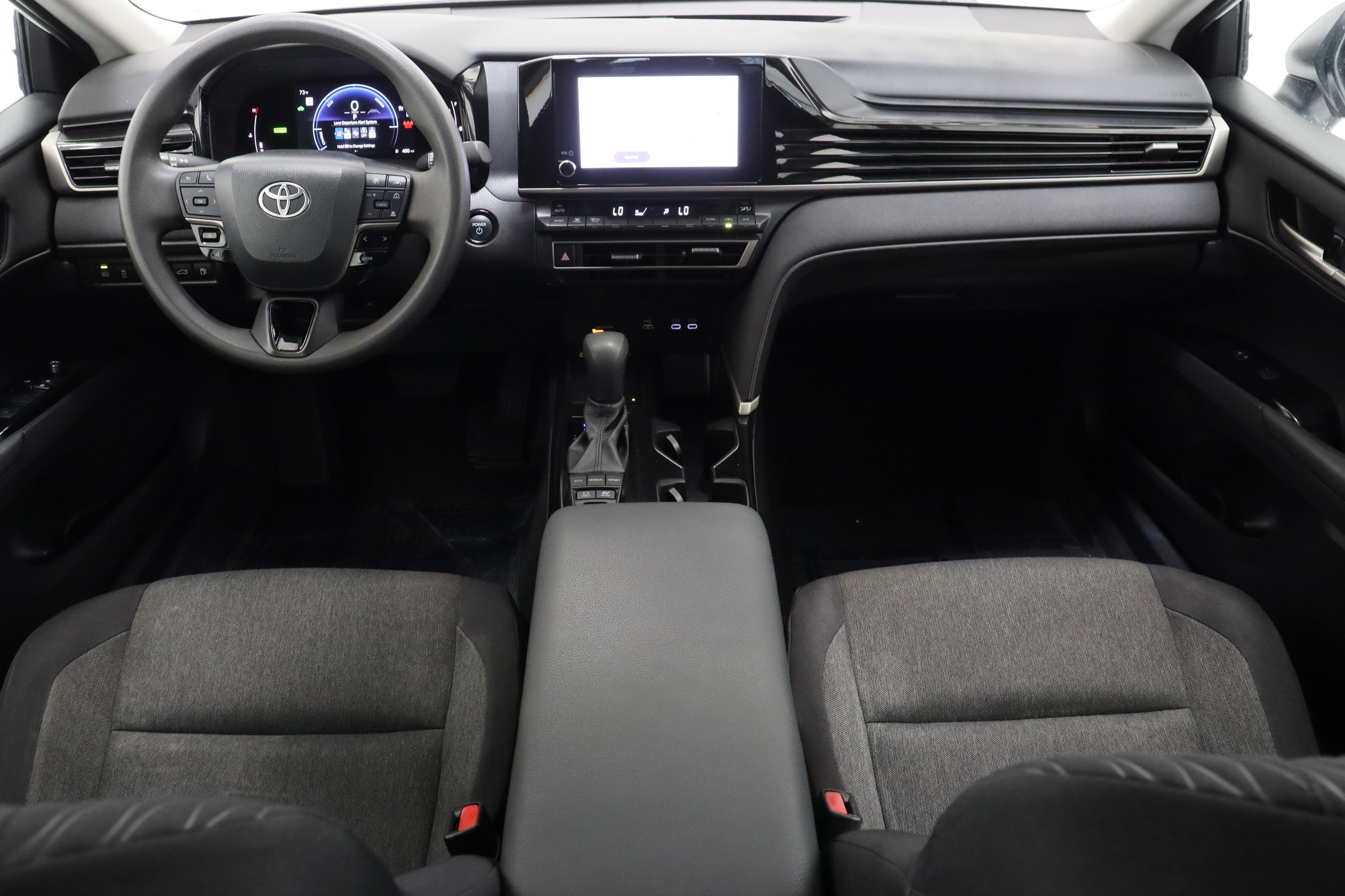 Certified 2025 Toyota Camry LE image 29