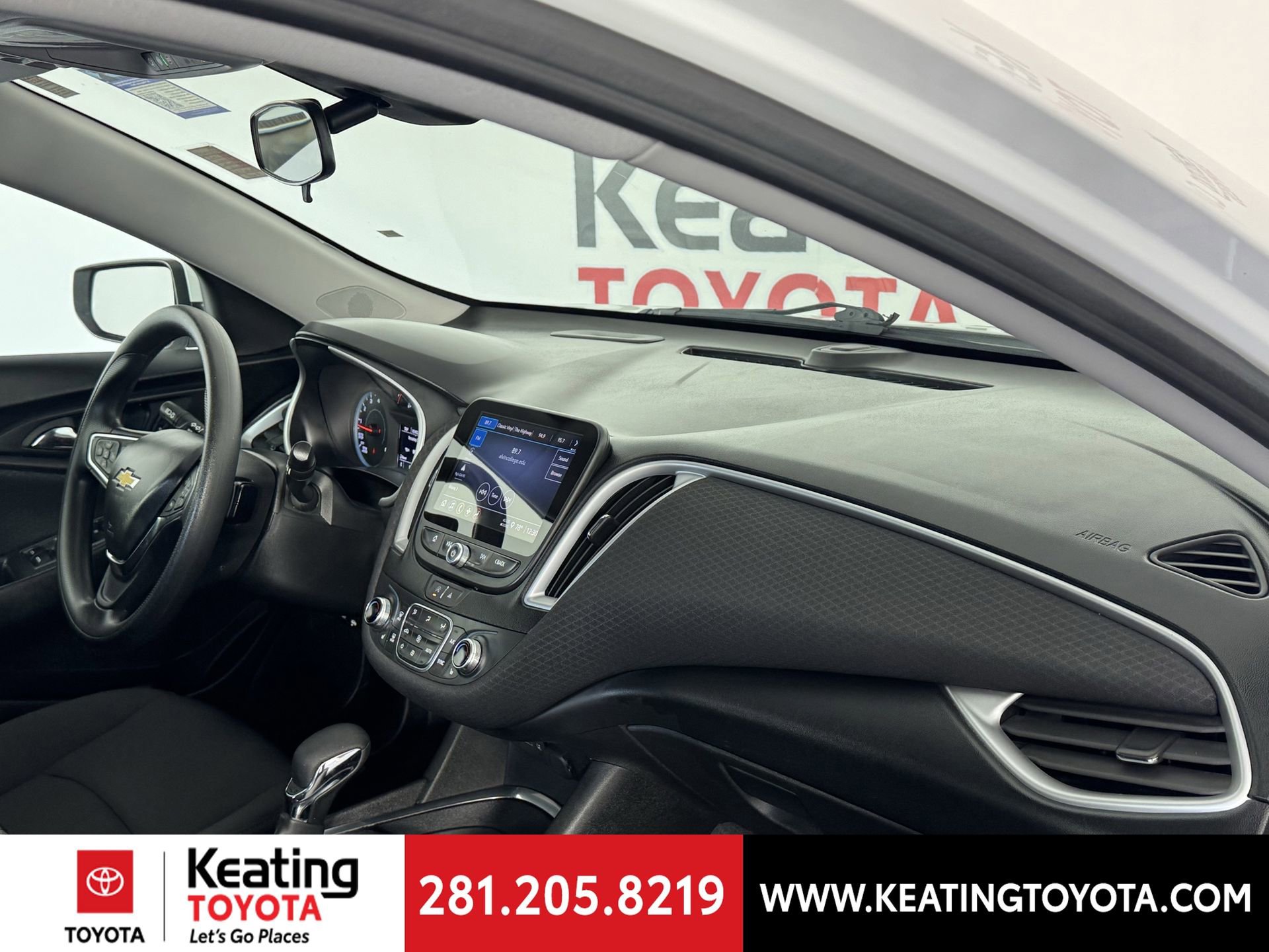 Used 2023 Chevrolet Malibu LT image 21