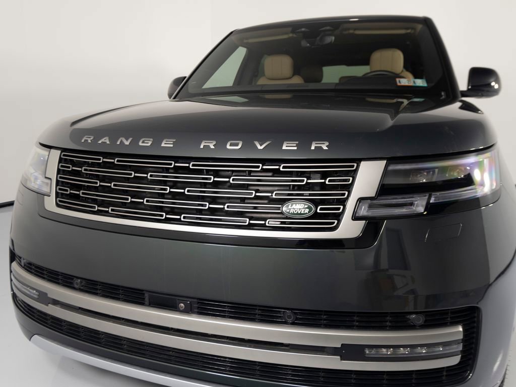 Used 2024 Land Rover Range Rover SE AWD/4WD image 35