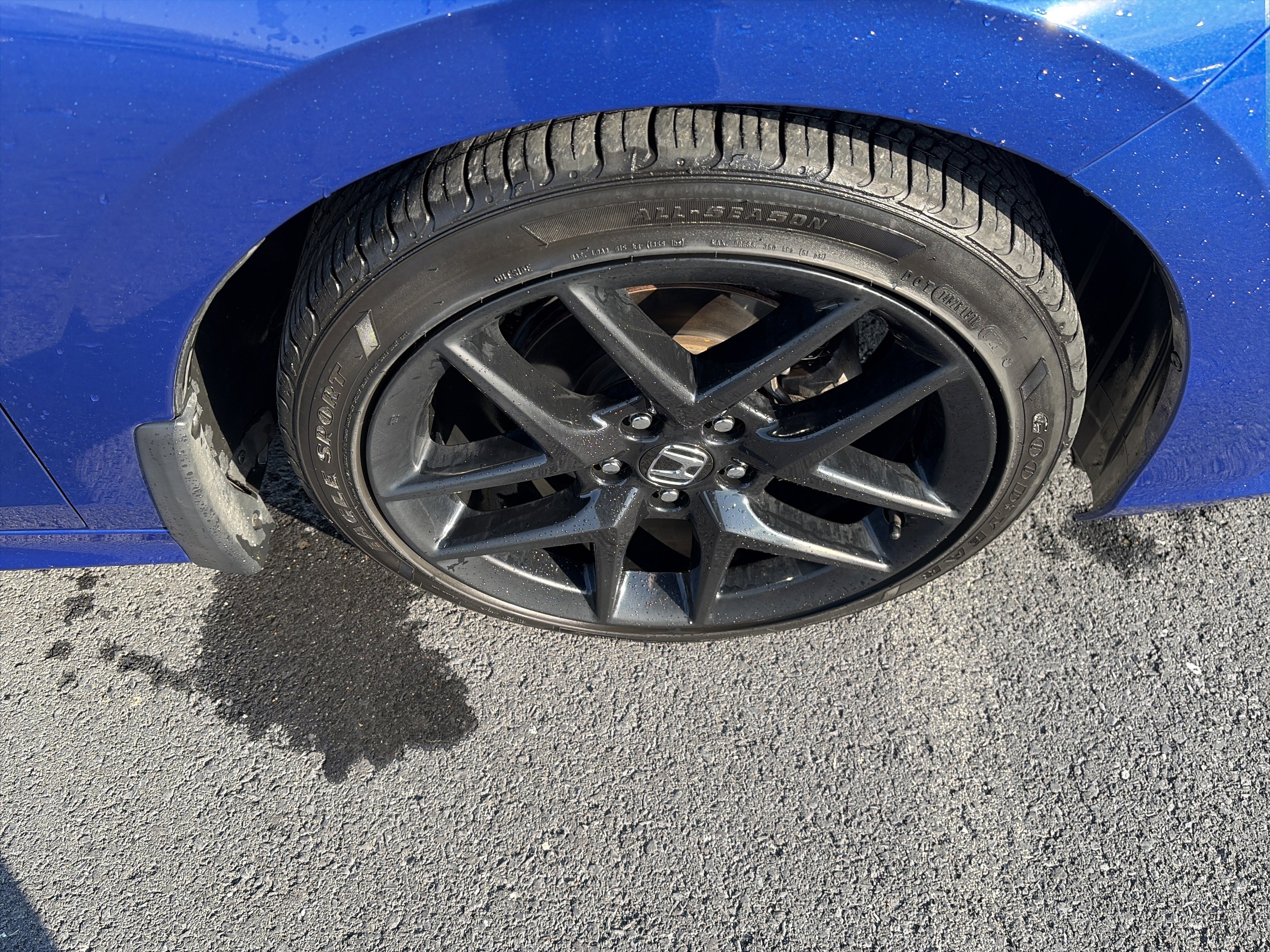 Used 2023 Honda Civic Sport image 16