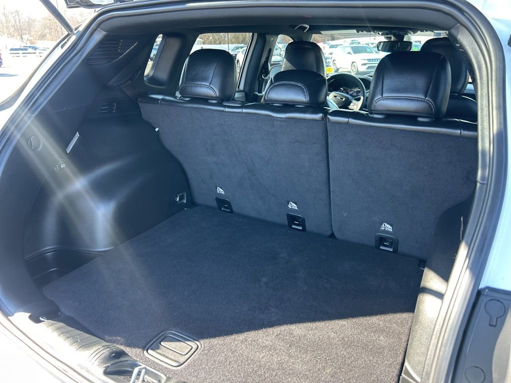 Used 2023 Jeep Compass Altitude image 14