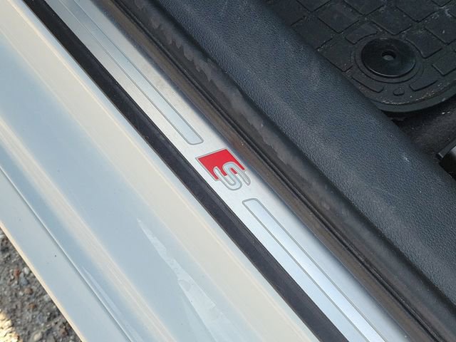 Used 2018 Audi A4 2.0T Ultra Premium Plus w/ Premium Plus Package image 18