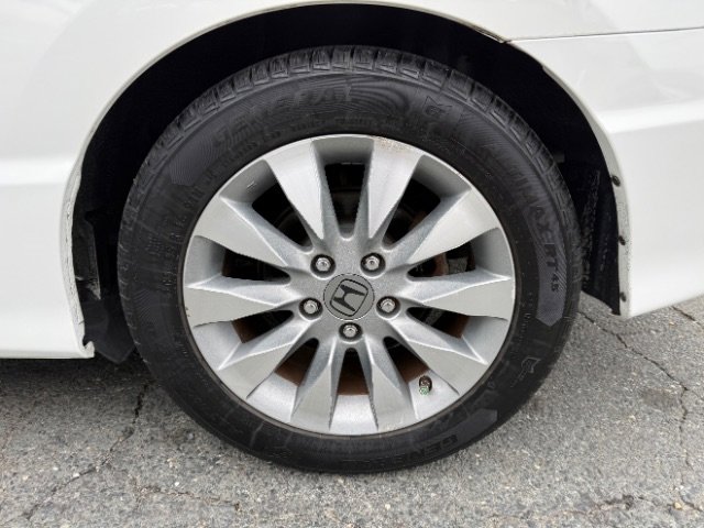 Used 2011 Honda Civic EX-L image 25