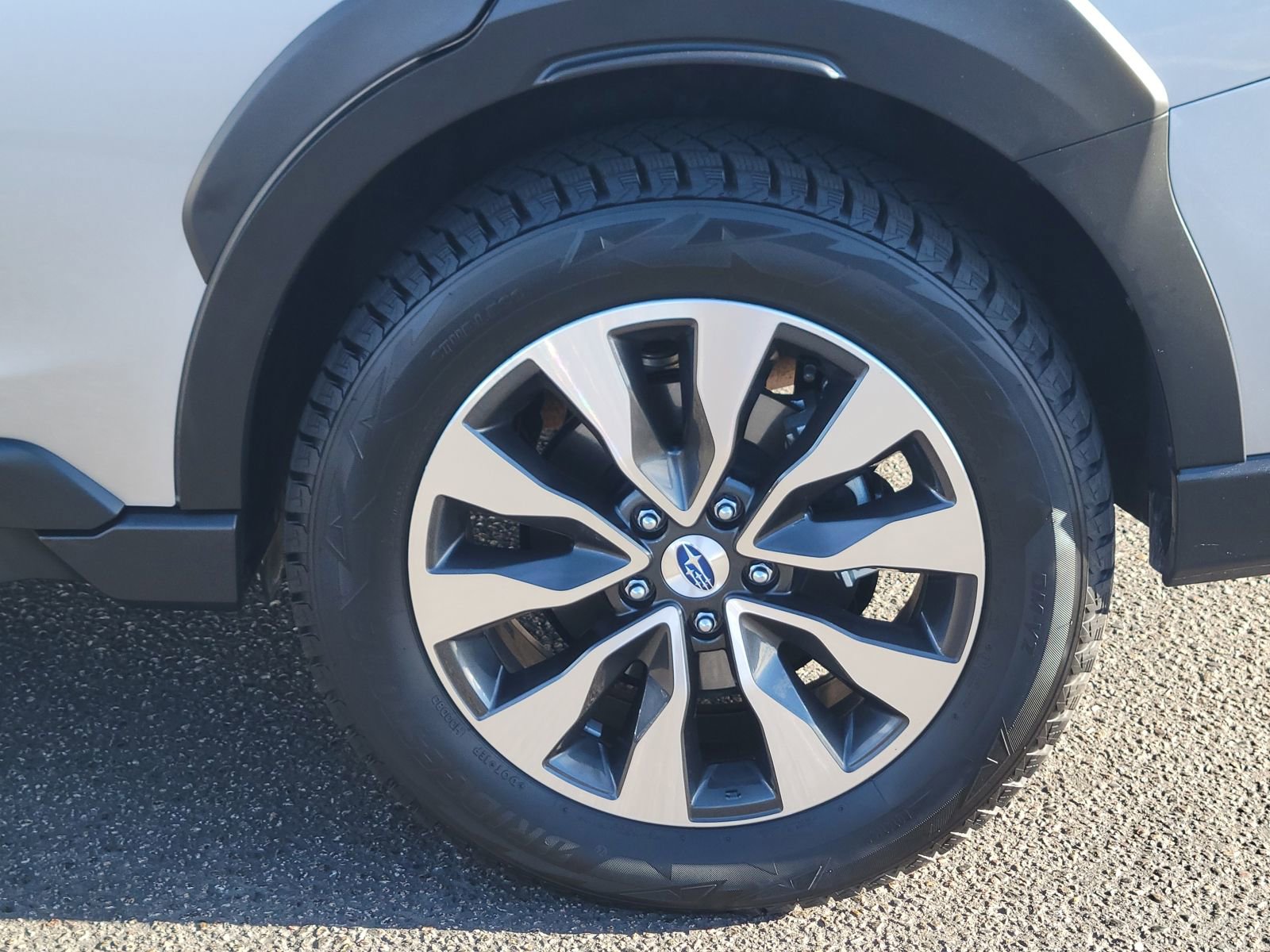 Used 2025 Subaru Outback Touring XT image 14