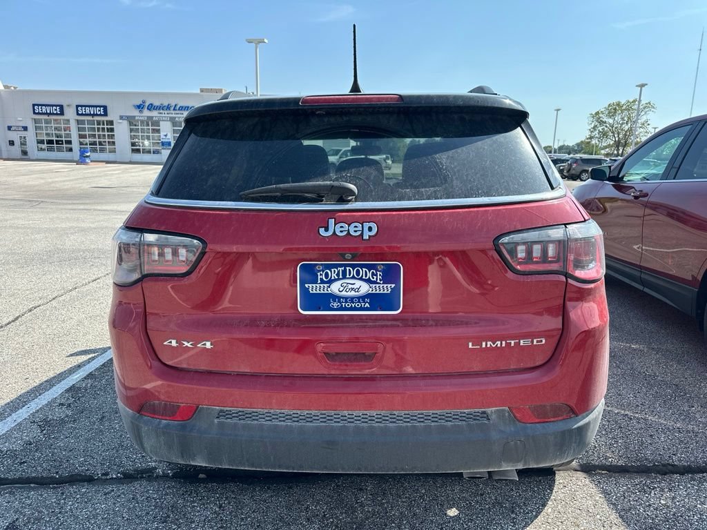 Used 2019 Jeep Compass Limited AWD/4WD image 5