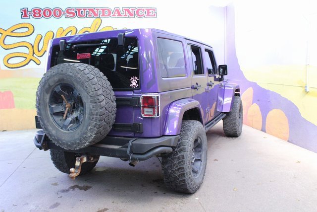 Used 2017 Jeep Wrangler Unlimited Sahara image 8