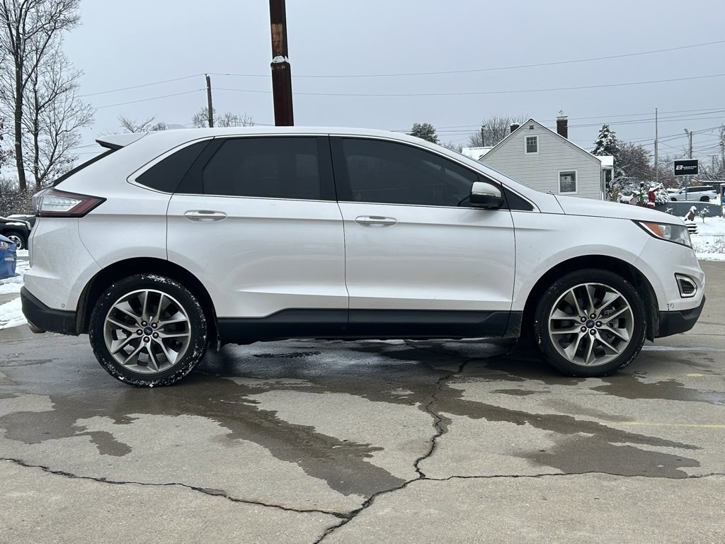 Used 2018 Ford Edge Titanium w/ Equipment Group 302A image 5