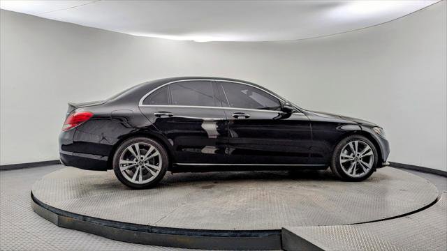 Used 2018 Mercedes-Benz C 300 Sedan w/ Premium Package image 9