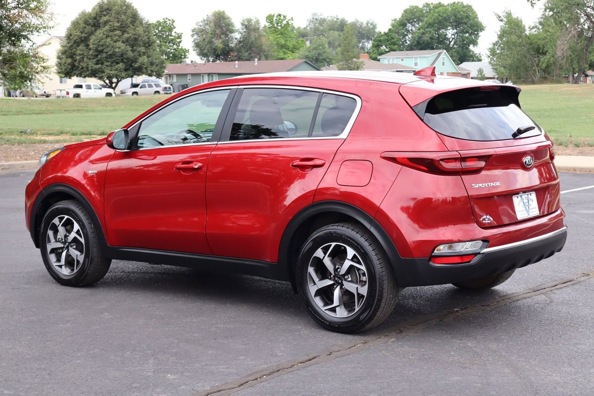 Used 2022 Kia Sportage LX image 8