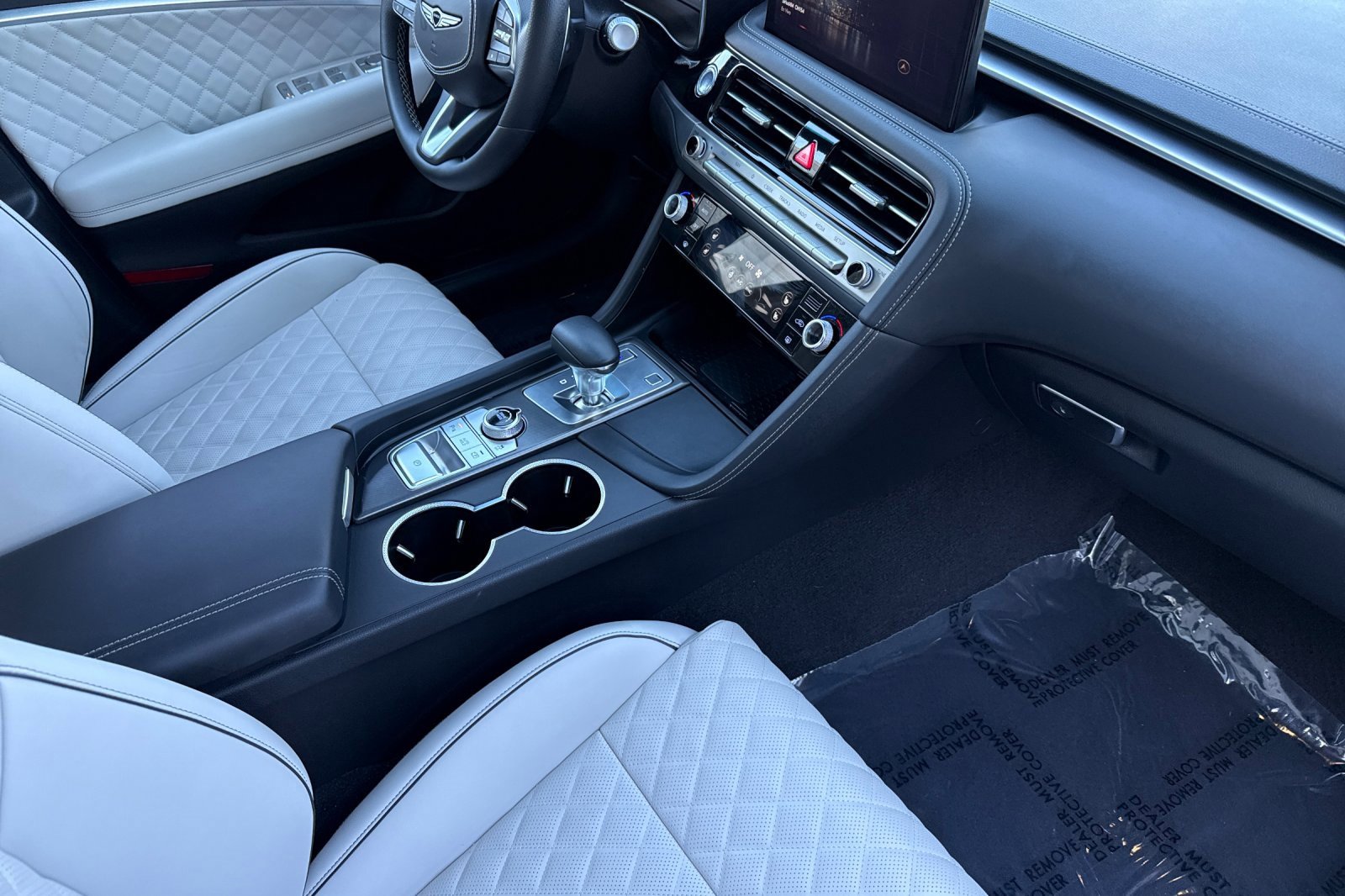 Used 2025 Genesis G70 3.3T Advanced w/ Sport Prestige Package image 16