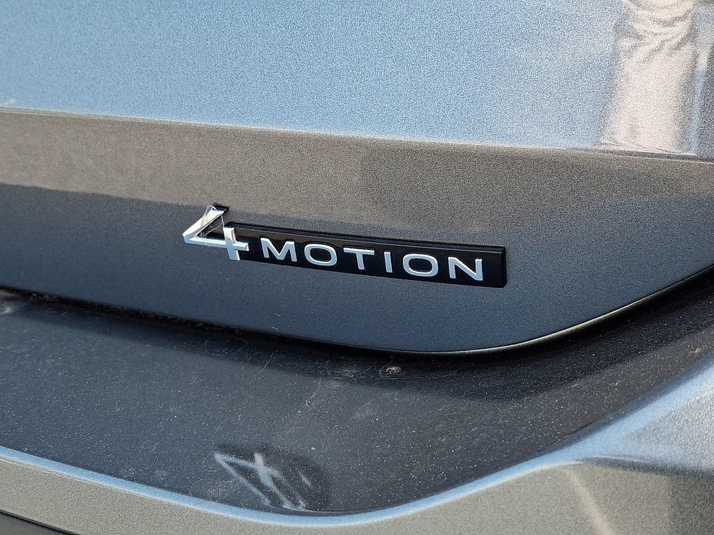 Used 2026 Volkswagen Tiguan SE AWD/4WD image 29