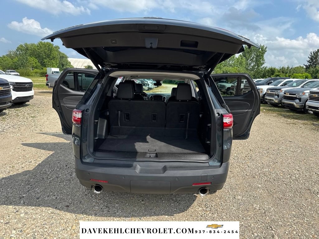 Used 2020 Chevrolet Traverse RS FWD image 29