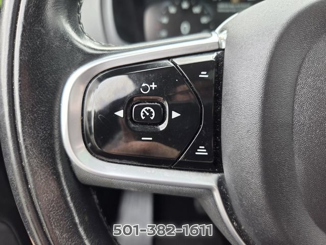 Used 2022 Volvo XC90 T5 Momentum AWD/4WD image 26