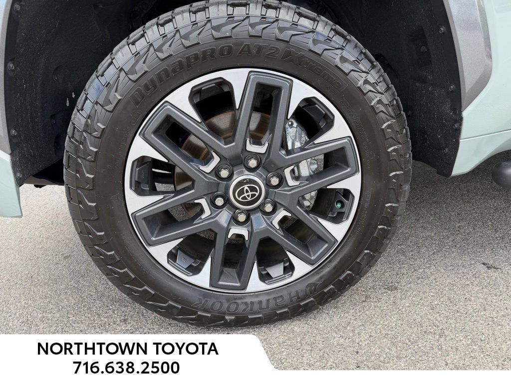 Used 2024 Toyota Tundra Limited AWD/4WD image 11