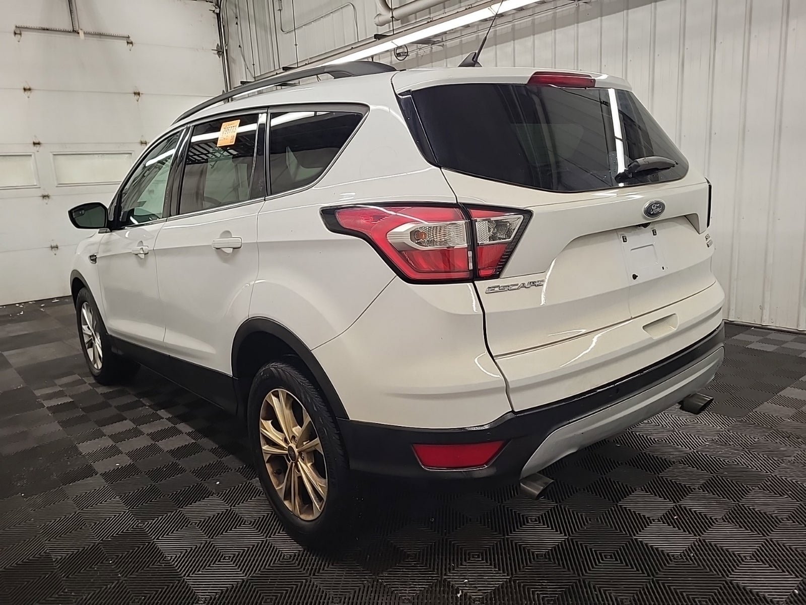 Used 2018 Ford Escape SEL image 7