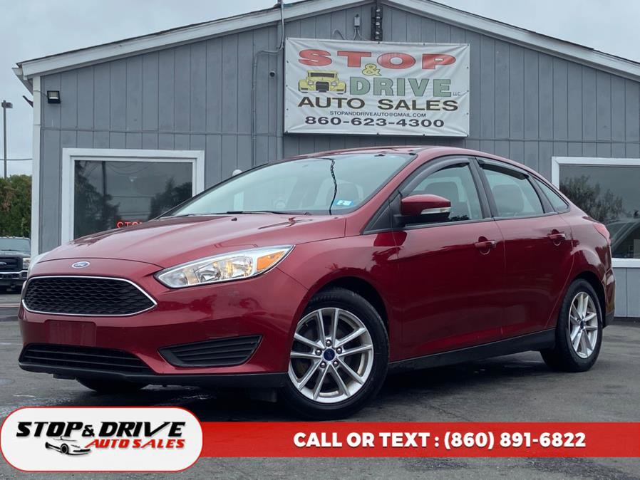 Used 2017 Ford Focus SE image 1
