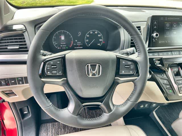 Certified 2026 Honda Odyssey Touring image 17