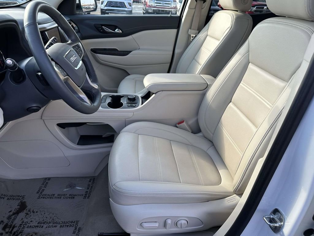 Certified 2023 GMC Acadia Denali w/ Denali Ultimate Package image 22