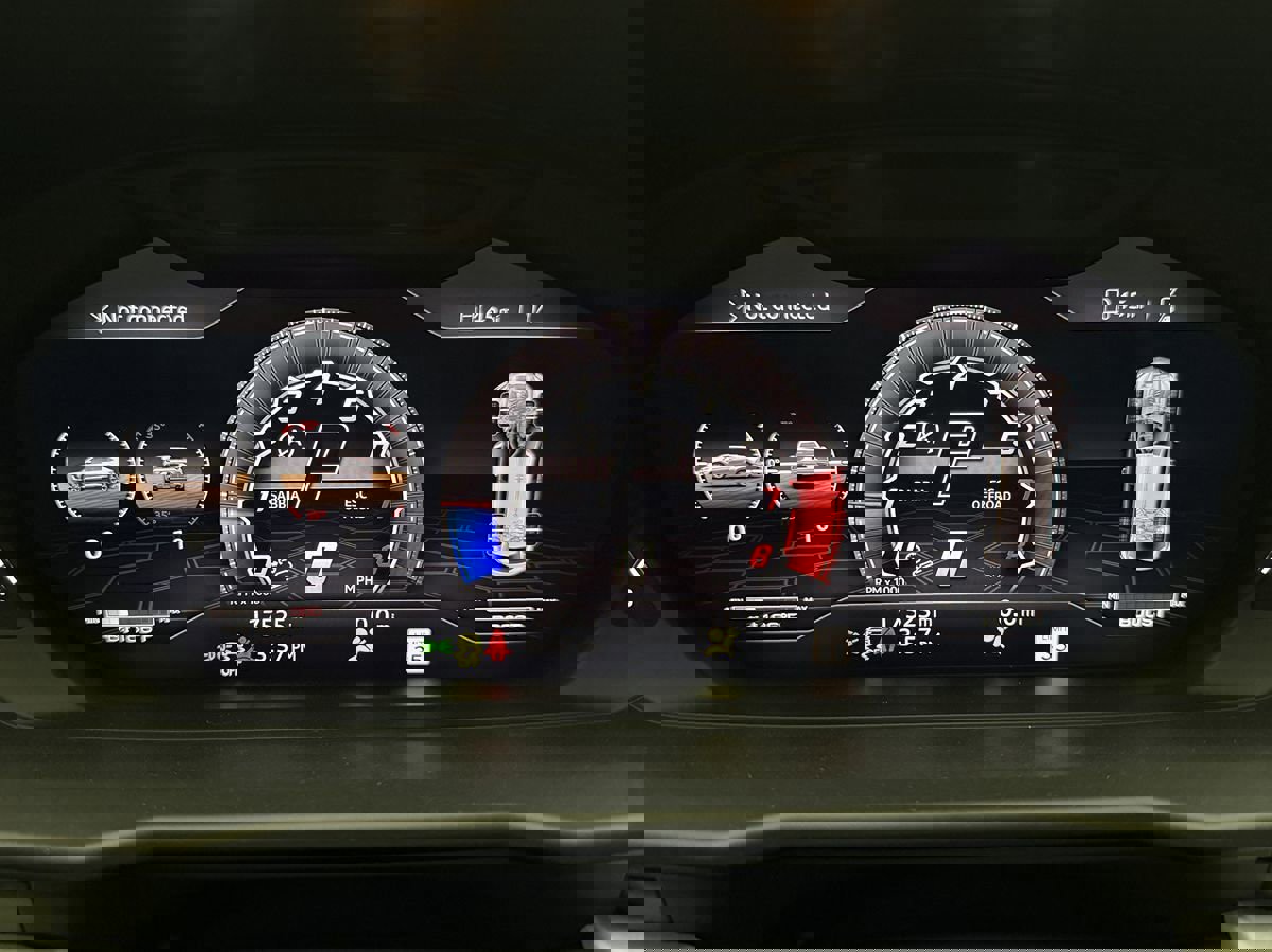 Used 2021 Lamborghini Urus image 21