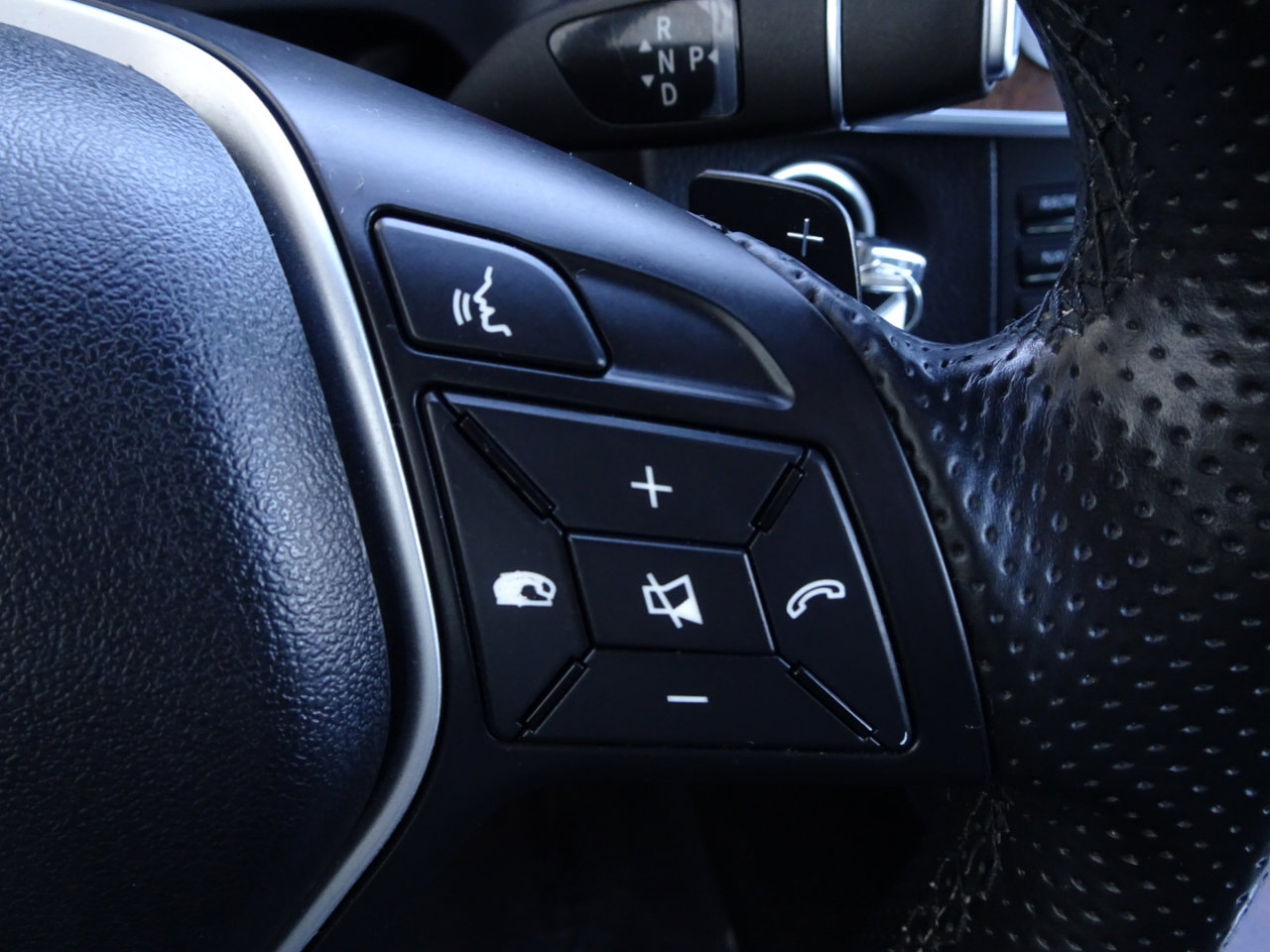 Used 2015 Mercedes-Benz E 350 4MATIC Sedan image 18