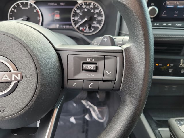 Used 2024 Nissan Rogue S FWD image 21