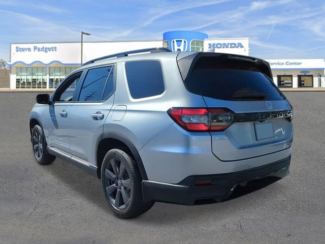 New 2026 Honda Pilot Sport image 4