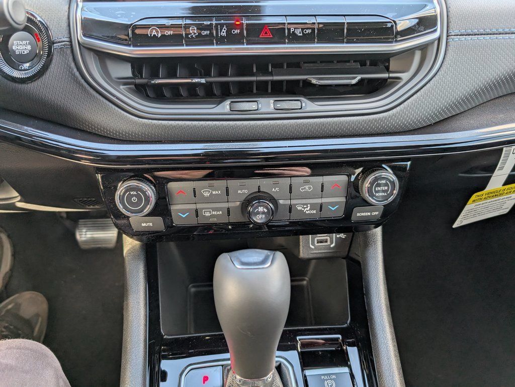 New 2026 Jeep Compass Limited AWD/4WD image 21