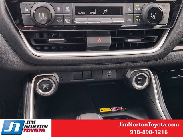Used 2026 Toyota Grand Highlander FWD image 19