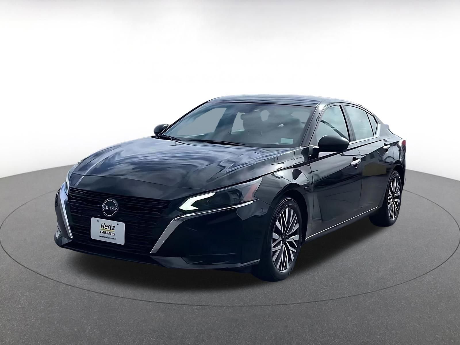 Used 2025 Nissan Altima 2.5 SV image 7