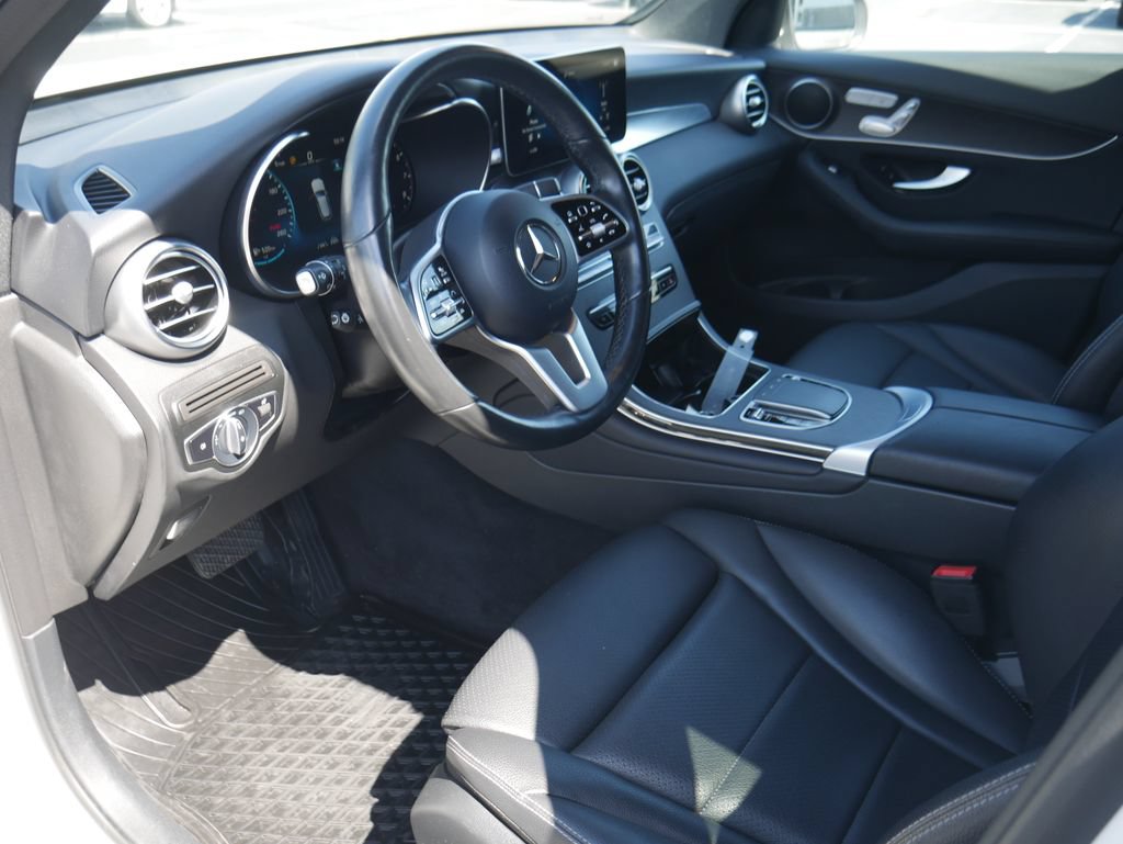 Used 2022 Mercedes-Benz GLC 300 4MATIC image 6