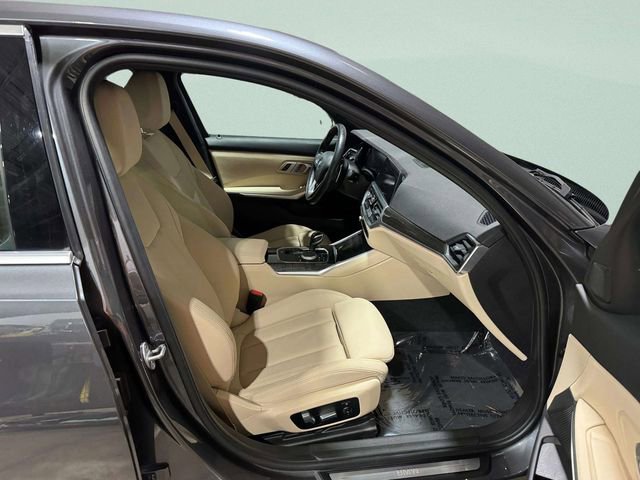 Used 2020 BMW 330i xDrive Sedan w/ Convenience Package AWD/4WD image 31