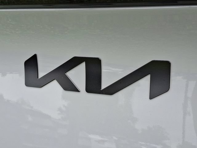 Certified 2025 Kia Sportage X-Pro AWD/4WD image 30