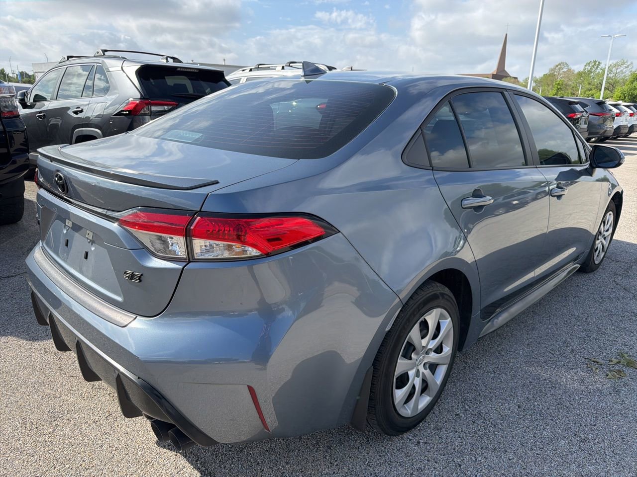 Used 2025 Toyota Corolla SE image 6