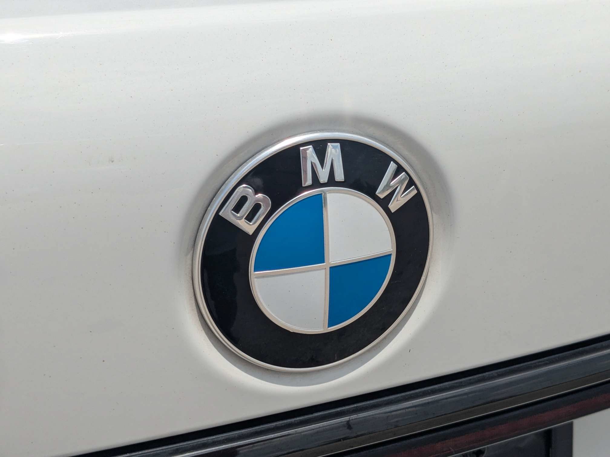 Used 2022 BMW 750Li xDrive AWD/4WD image 15