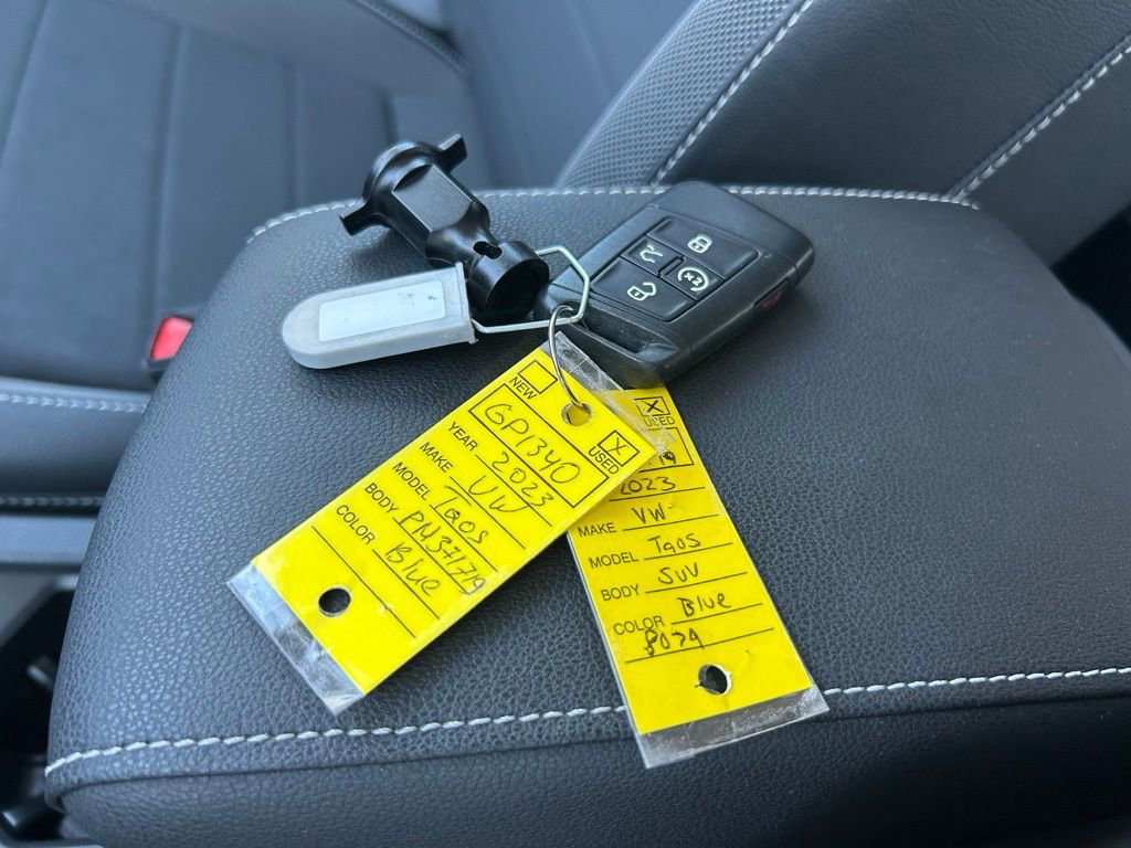 Certified 2023 Volkswagen Taos SE image 63