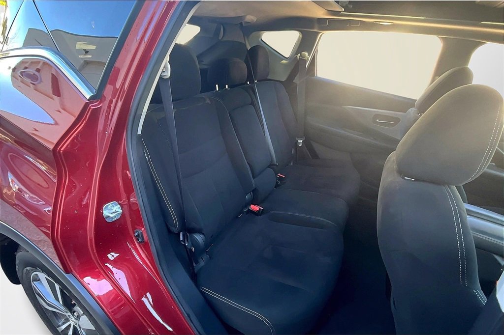 Used 2019 Nissan Murano SV image 24