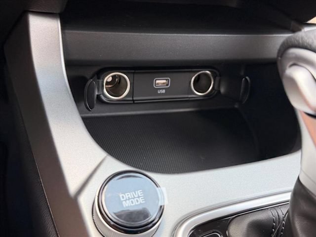 New 2026 Kia Seltos LX FWD image 24