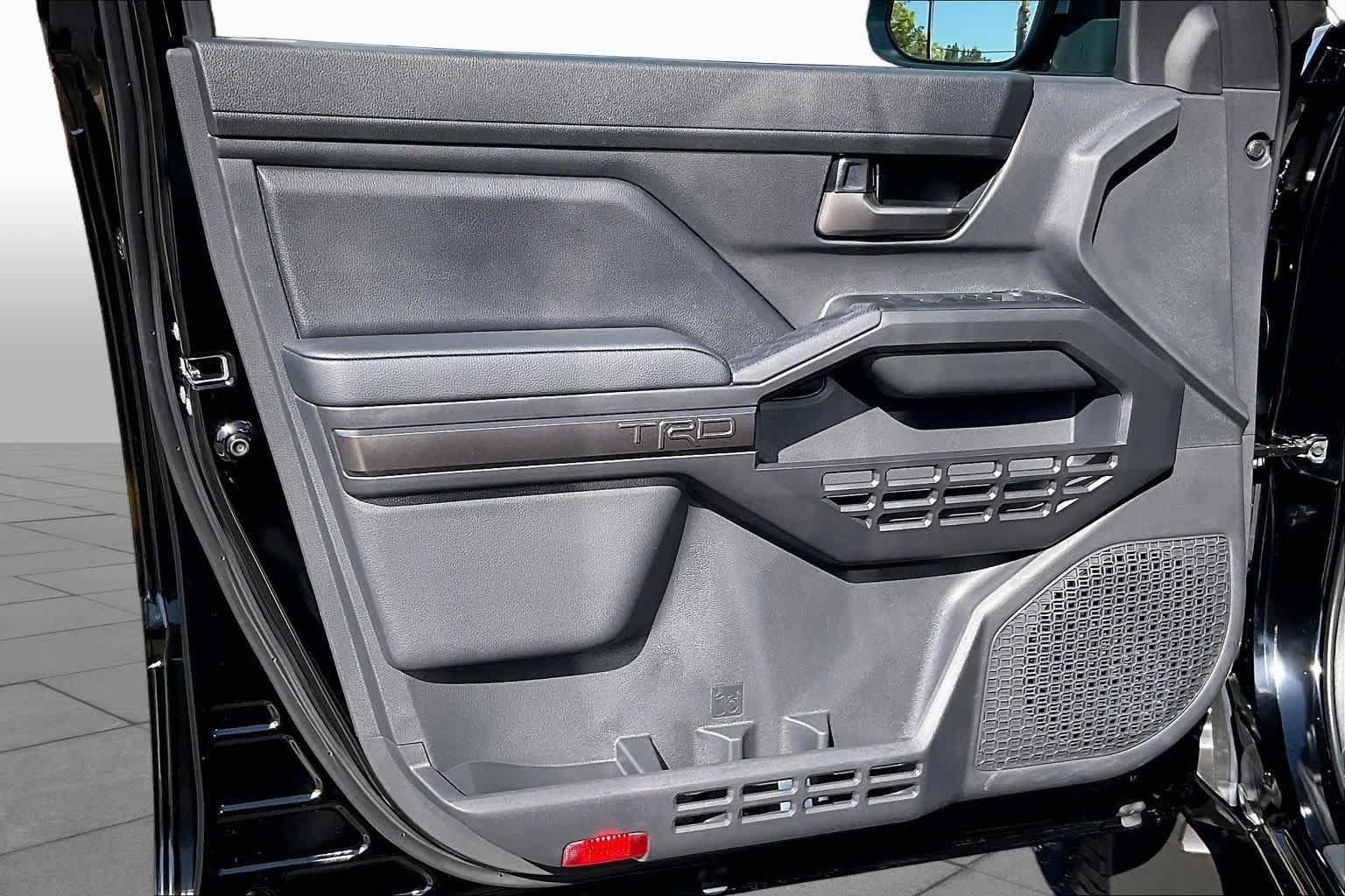 New 2026 Toyota Tacoma TRD Off-Road AWD/4WD image 10