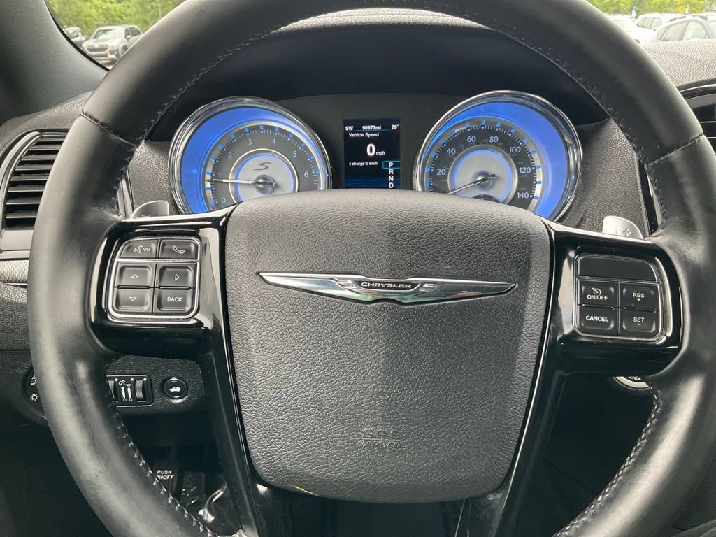 Used 2014 Chrysler 300 S AWD/4WD image 17