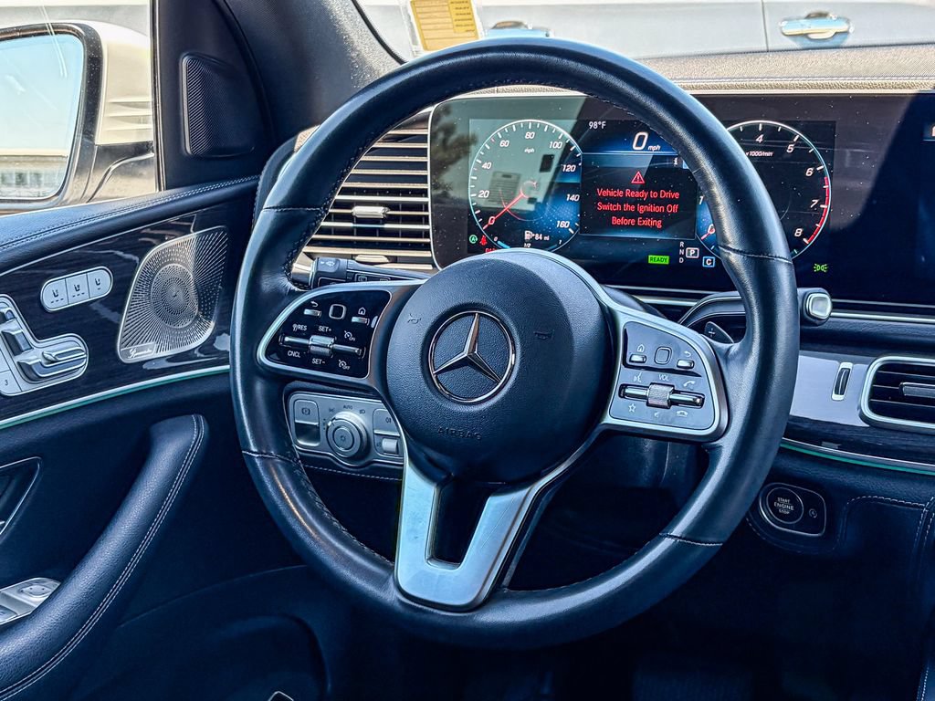 Used 2023 Mercedes-Benz GLS 450 4MATIC image 19
