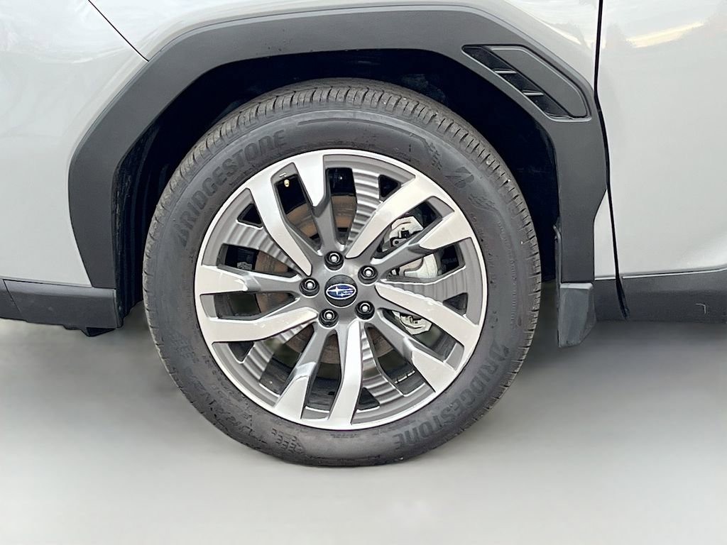 Used 2025 Subaru Forester Touring w/ Touring Package AWD/4WD image 30
