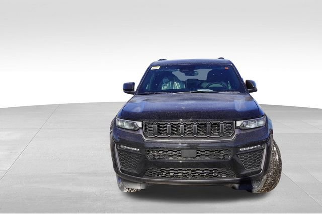 New 2026 Jeep Grand Cherokee Limited w/ Limited Altitude Package image 8