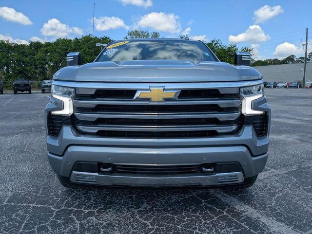 Certified 2024 Chevrolet Silverado 1500 High Country w/ High Country Premium Package AWD/4WD image 9