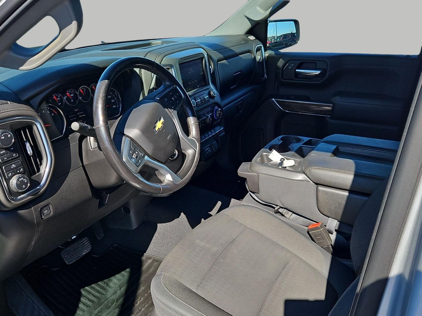 Used 2019 Chevrolet Silverado 1500 LT w/ All-Star Edition AWD/4WD image 16