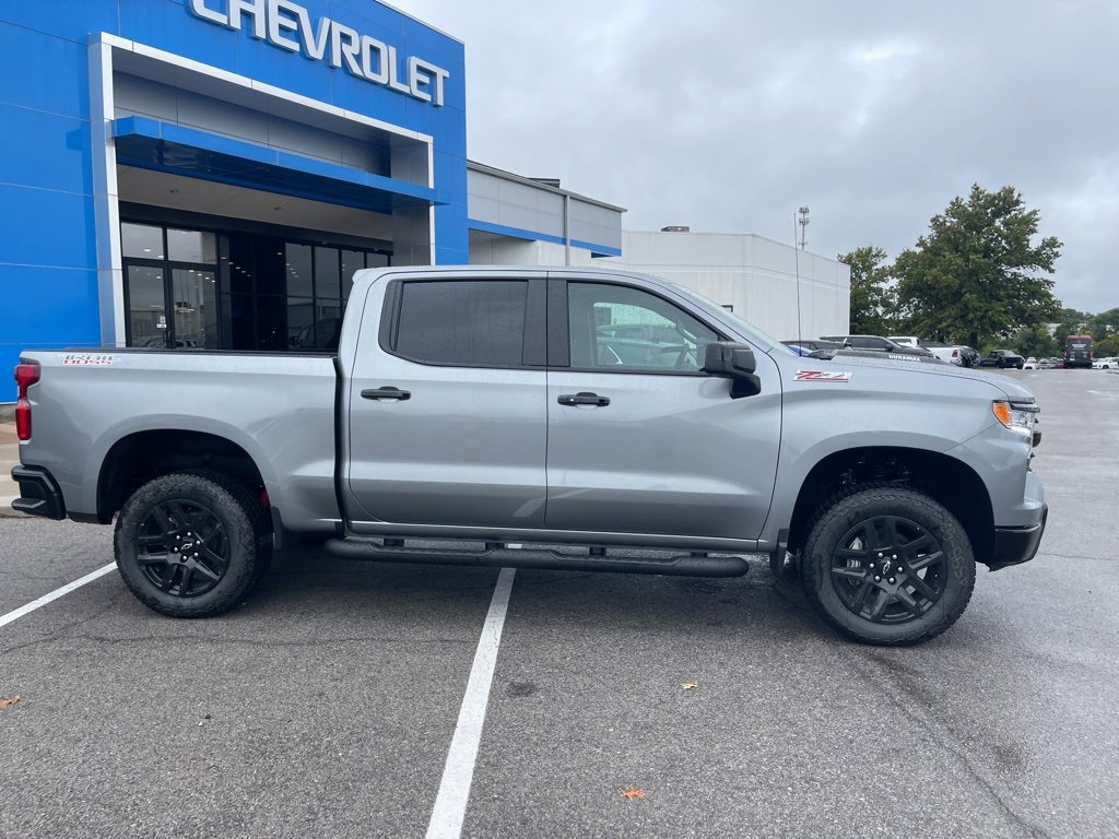 New 2026 Chevrolet Silverado 1500 LT Trail Boss w/ Convenience Package II image 2