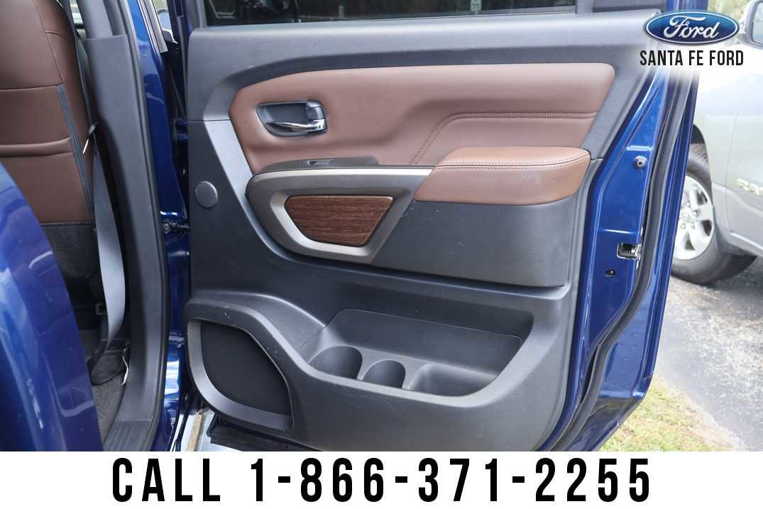 Used 2024 Nissan Titan Platinum Reserve w/ Moonroof Package RWD image 28