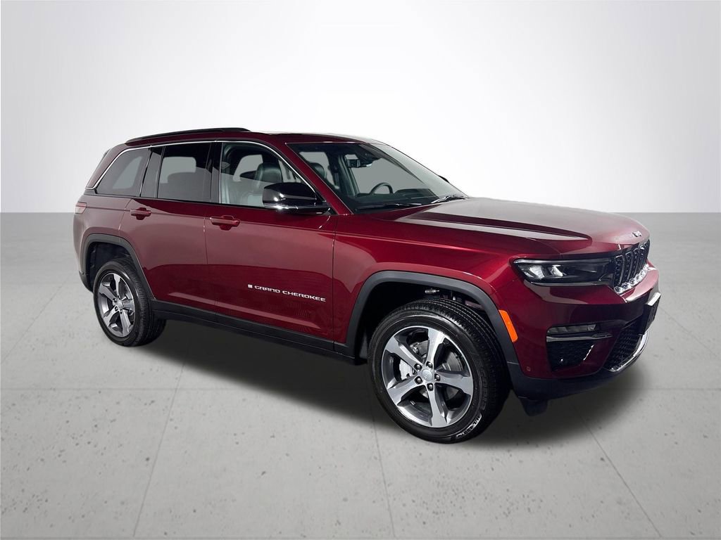 New 2025 Jeep Grand Cherokee Limited image 5
